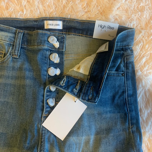 Nana Macs Sneak peek light distressed jeans size 9/29 - Picture 3 of 5